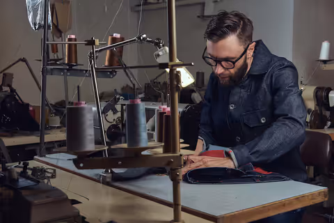 Modern Textile and Apparel Manufacturing: Guide to Technologies and Industry Trends
